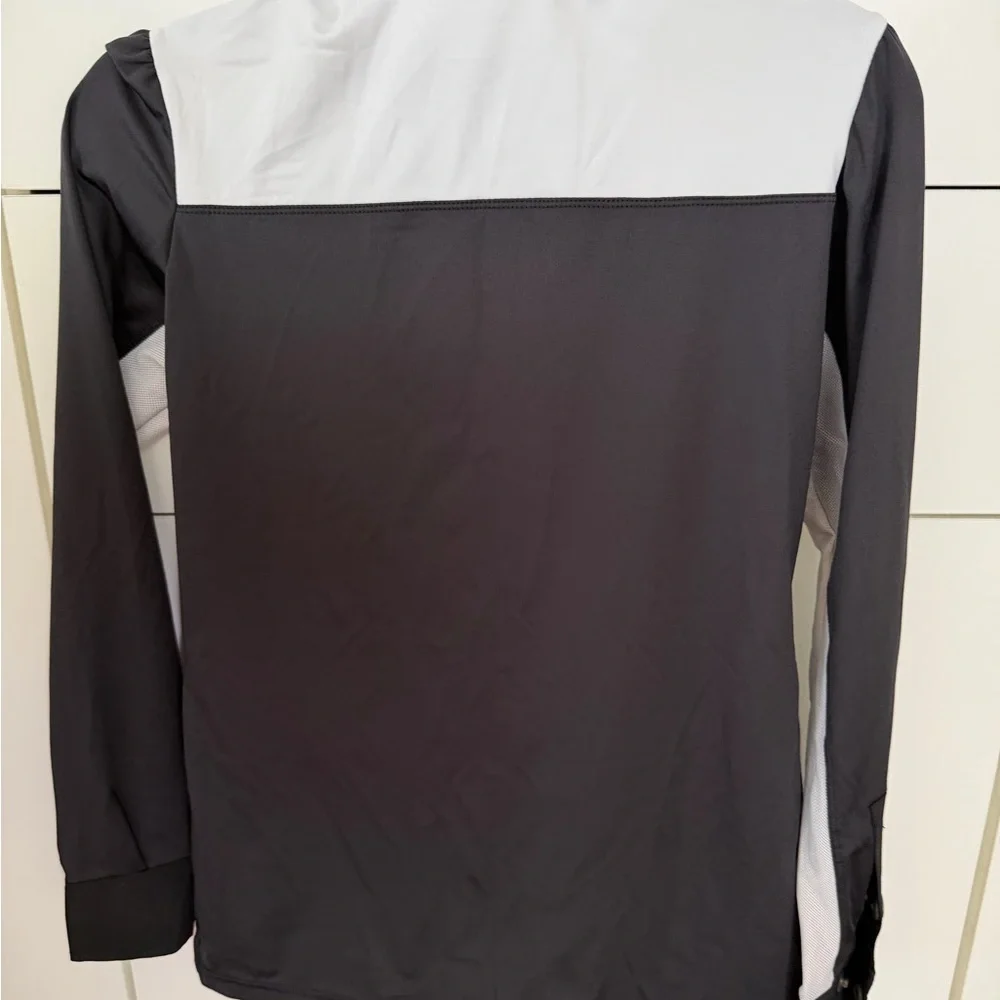 Equestriess Atellier Black and White Button-Up Sun Shirt - Picture 4 of 4